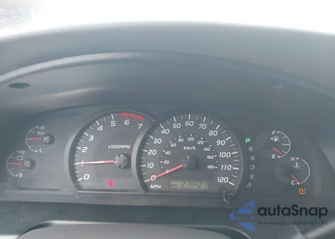 2006 Toyota Tundra Sr5 z USA, uszkodzony, nr VIN 5TBRU34136S477469